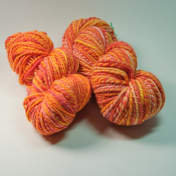 Candle Light Handspun Merino Wool 2-Ply Yarn 80 Yds - Picture 1 of 6